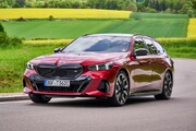نگاهی به بی‌ام‌و i5 M60 | یک برقی کم‌نظیر